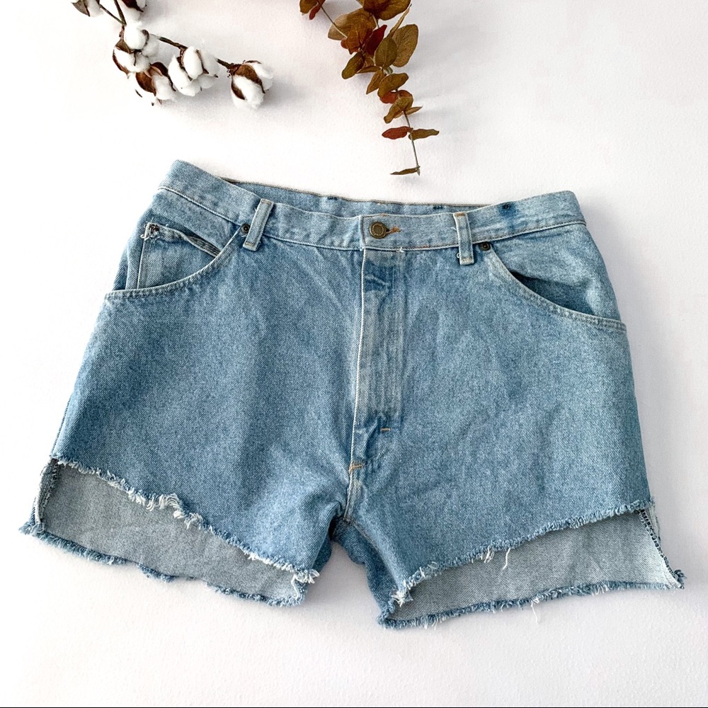 Vintage Urban Renewal Hi-Lo Mom Shorts